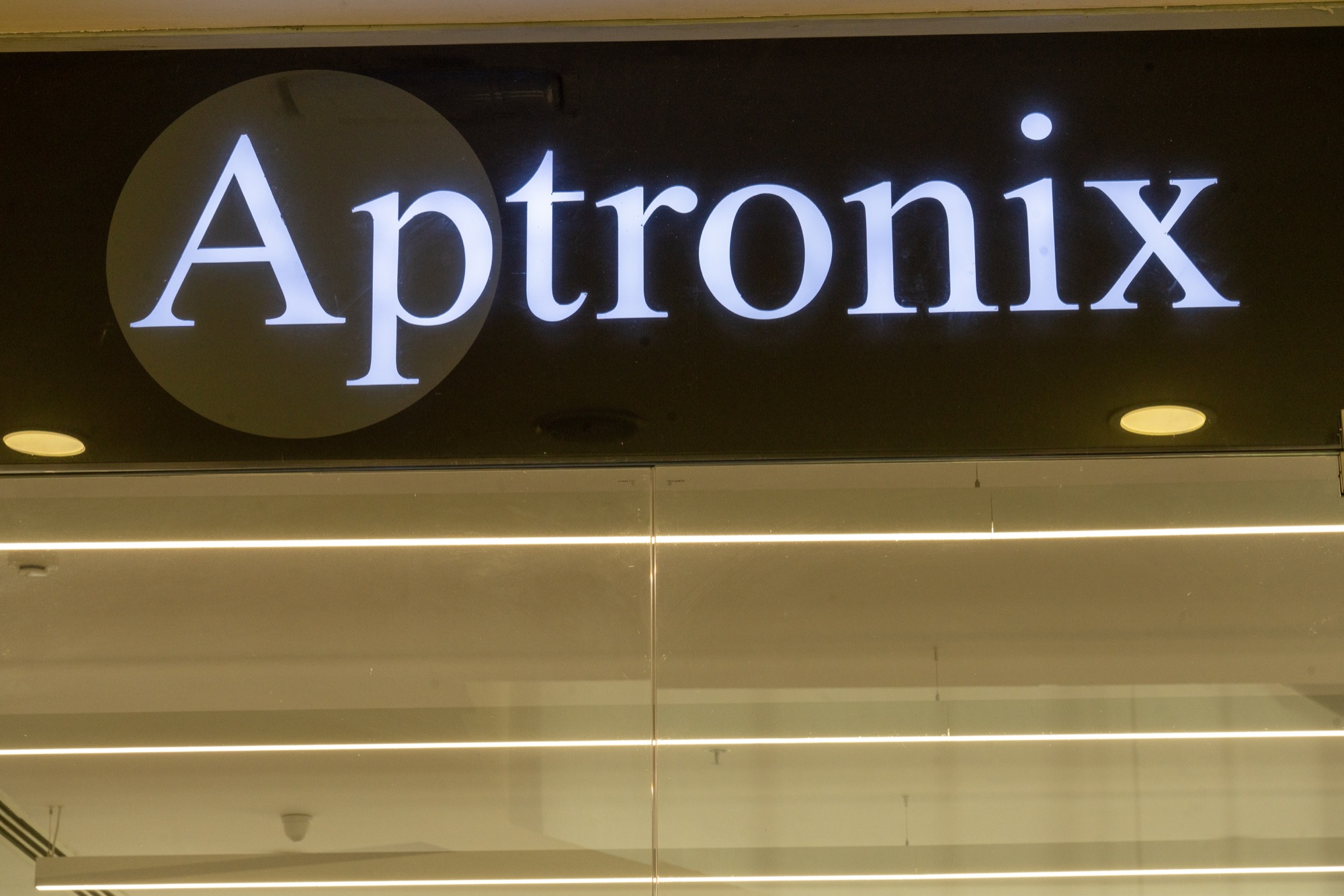 Aptronix, Galleria