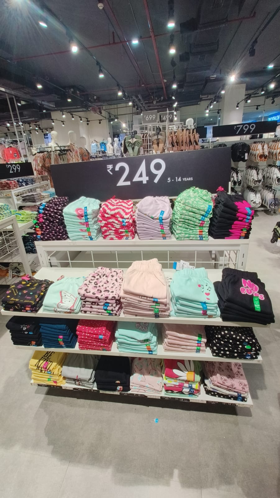 WhatsApp Image 2024-03-23 at 18.26.22 (1)